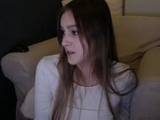 Live sex webcam photo for Yolluna #181603874