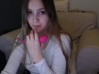 Live sex webcam photo for Yolluna #181949251