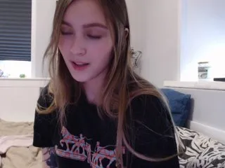 Live sex webcam photo for Yolluna #229438630