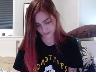 Live sex webcam photo for Yolluna #234312461