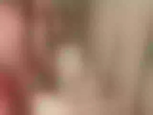 Live sex webcam photo for YoloLove #290520925
