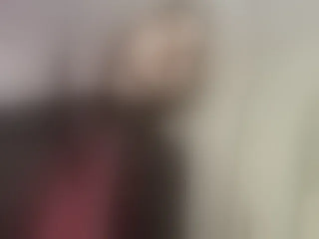 Live sex webcam photo for YoloLove #292754865