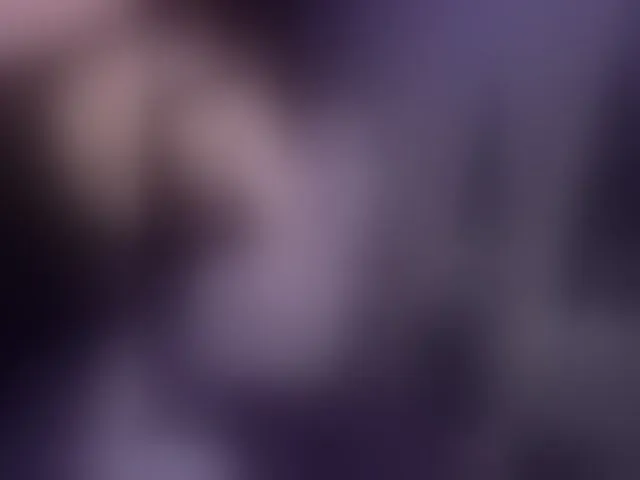 Live sex webcam photo for YoloLove #294096402
