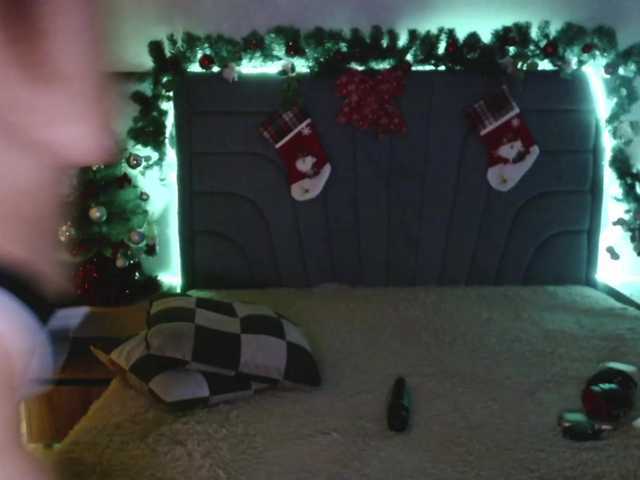 Live sex webcam photo for YooRa #276962071