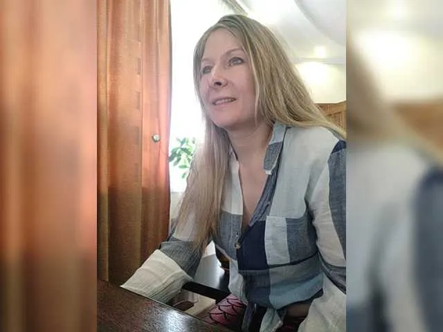 Live sex webcam photo for YorInsomnia #273551176