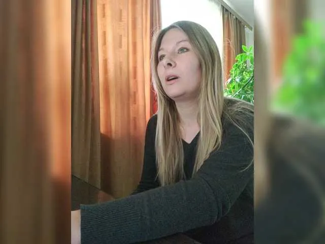 Live sex webcam photo for YorInsomnia #273664492