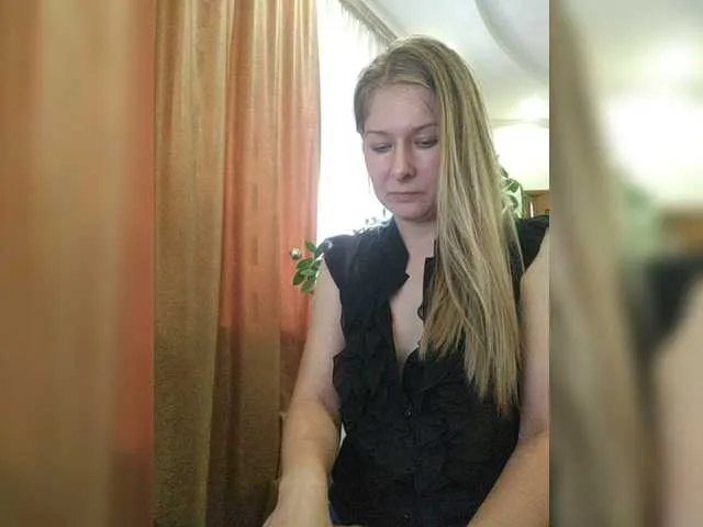 Live sex webcam photo for YorInsomnia #273752521