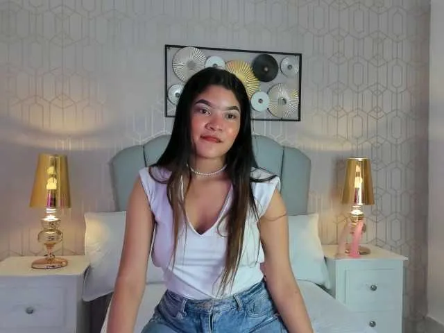 Live sex webcam photo for Yoshira1 #276145027