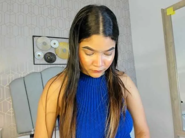 Live sex webcam photo for Yoshira1 #276148097