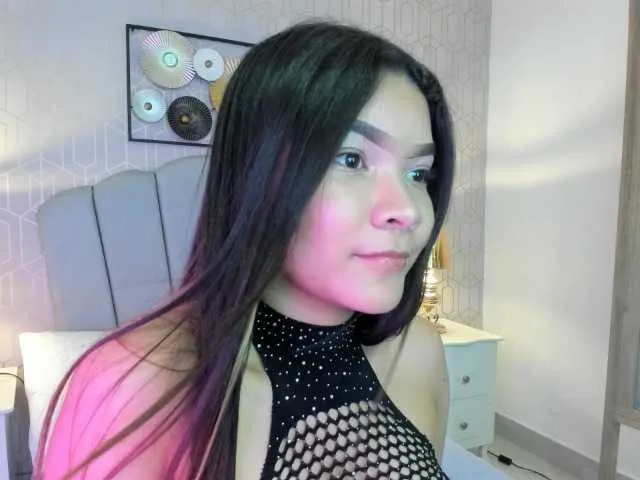 Live sex webcam photo for Yoshira1 #276364609