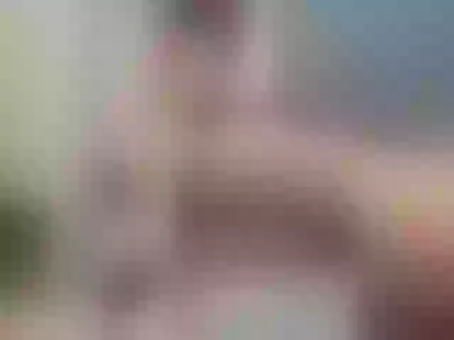 Live sex webcam photo for Youlalia #272642920