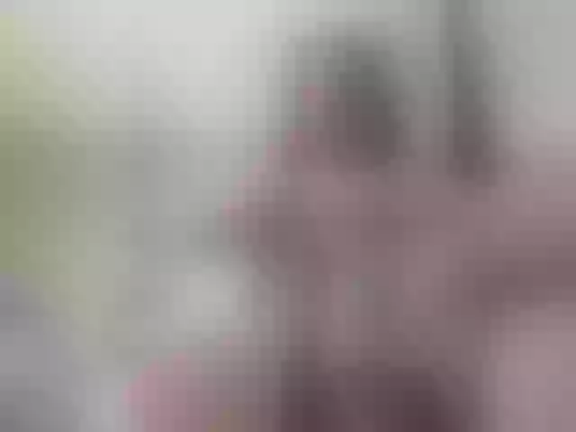 Live sex webcam photo for Youlalia #272709300