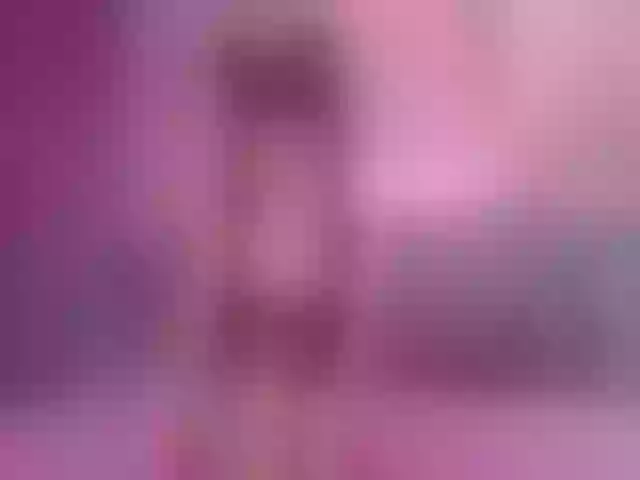 Live sex webcam photo for Youlalia #290889302