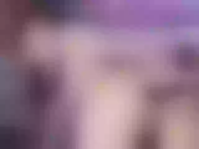 Live sex webcam photo for Youlalia #292283778