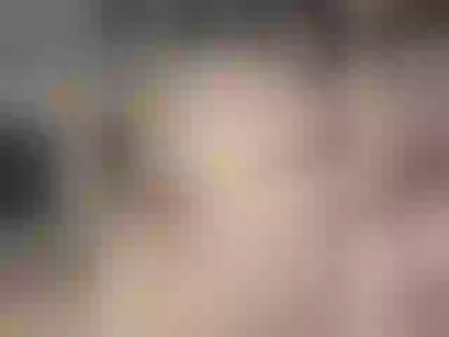 Live sex webcam photo for YoungMilf #290241166