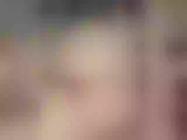 Live sex webcam photo for YoungMilf #290291272