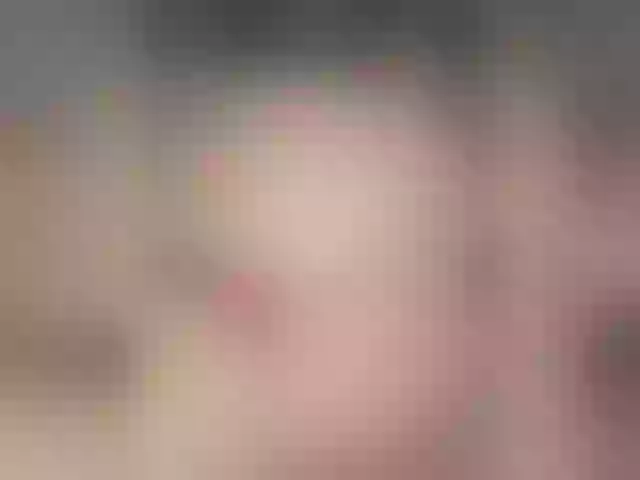 Live sex webcam photo for YoungMilf #290522737