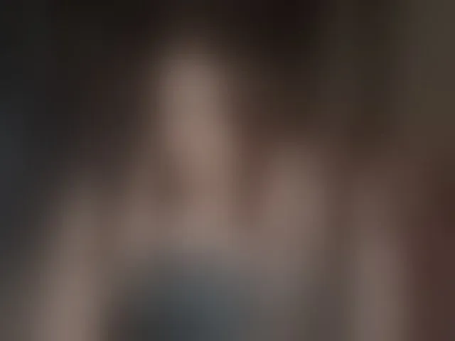 Live sex webcam photo for YoungMilf #290734077