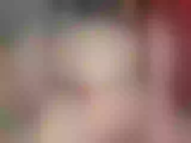 Live sex webcam photo for YoungMilf #292280163
