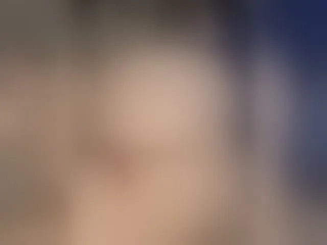 Live sex webcam photo for YoungMilf #292541906