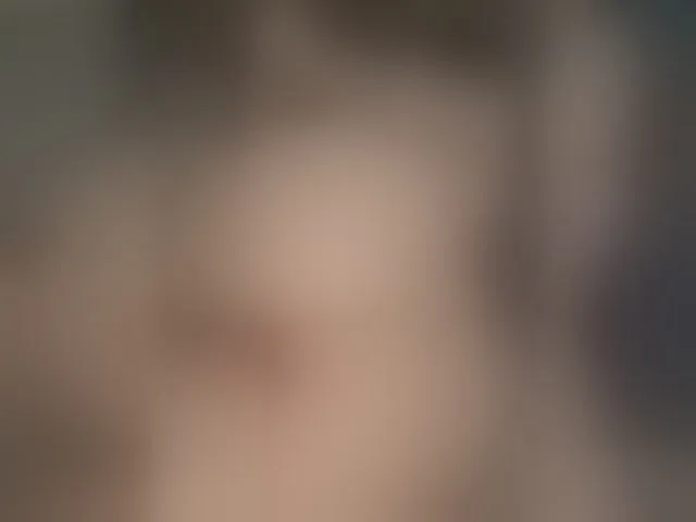 Live sex webcam photo for YoungMilf #293292127
