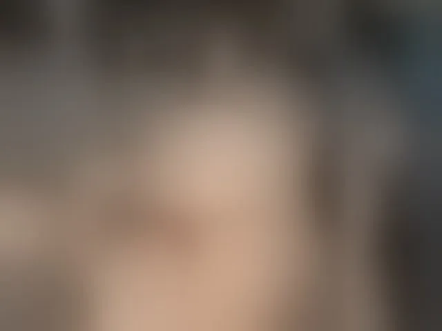 Live sex webcam photo for YoungMilf #293641159