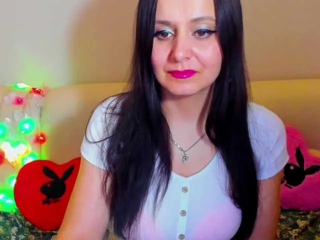 Live sex webcam photo for YoungSheep #277329659