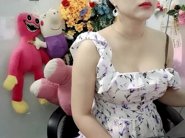 Live sex webcam photo for Youngsee69 #290813091