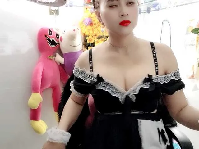 Live sex webcam photo for Youngsee69 #290835558