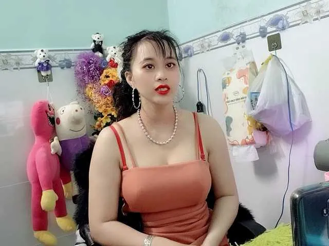 Live sex webcam photo for Youngsee69 #291028361