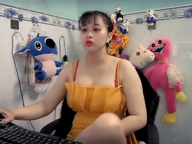 Live sex webcam photo for Youngsee69 #291061430