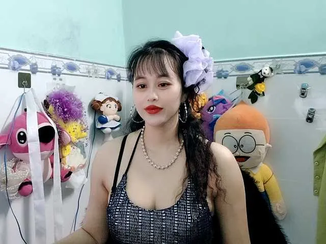 Live sex webcam photo for Youngsee69 #291229709