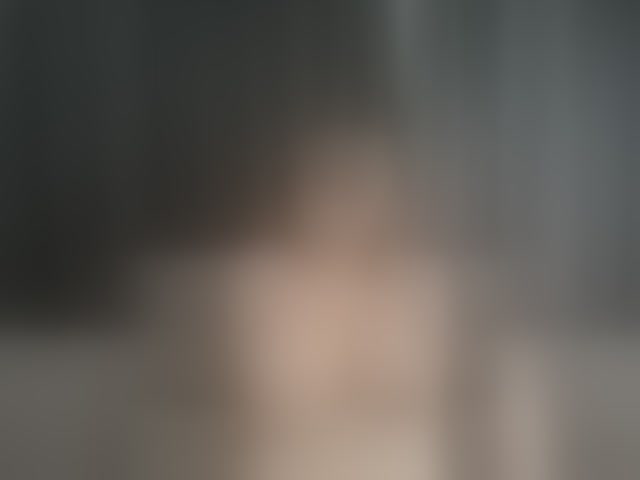 Live sex webcam photo for Your-Girlfriend #294176234