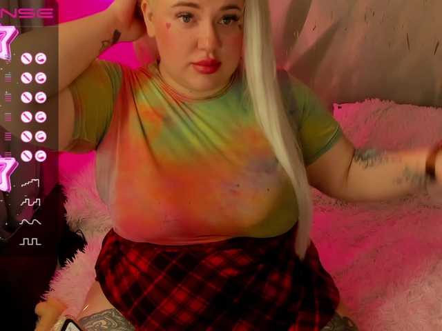 Live sex webcam photo for Your-Katerina #275572422