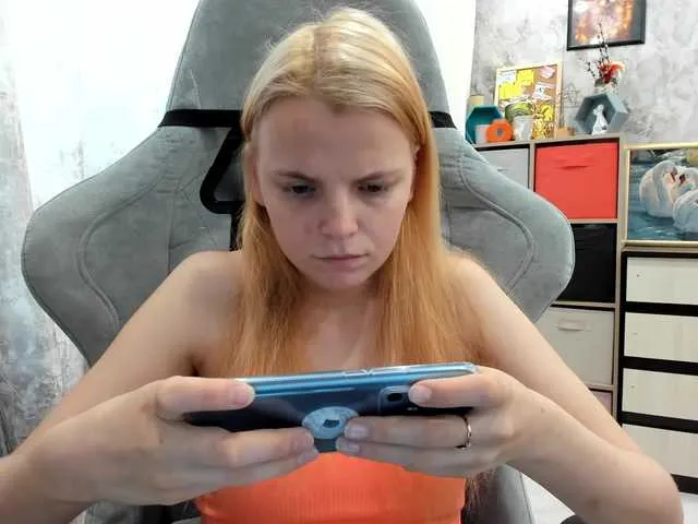 Live sex webcam photo for Your-Love #275613749
