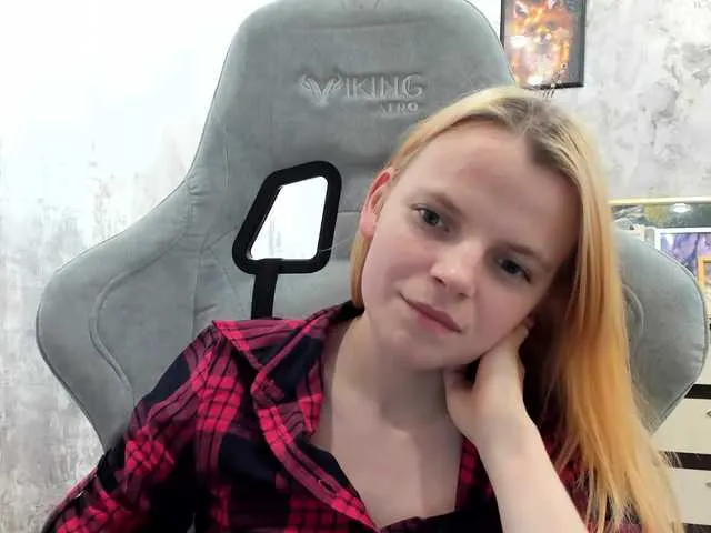 Live sex webcam photo for Your-Love #276130337