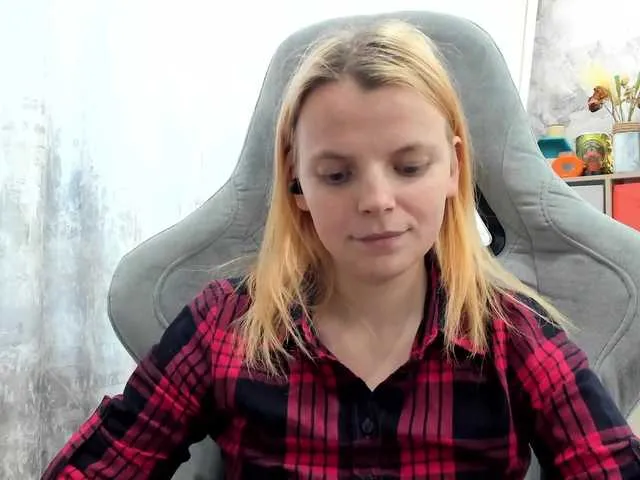 Live sex webcam photo for Your-Love #276138428