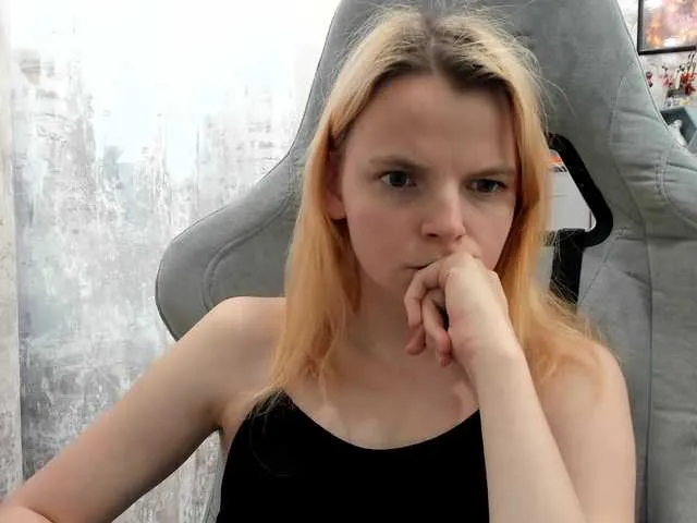 Live sex webcam photo for Your-Love #276304545