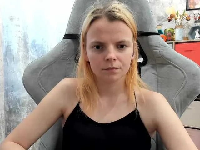 Live sex webcam photo for Your-Love #276311955