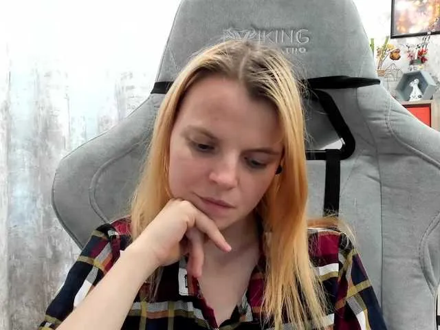 Live sex webcam photo for Your-Love #276341743