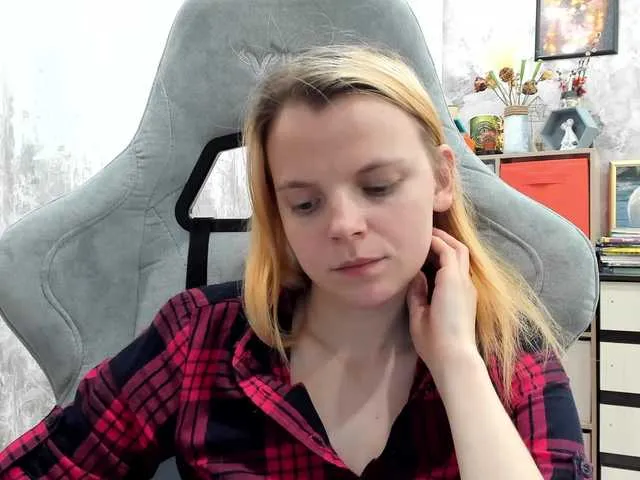Live sex webcam photo for Your-Love #276459231