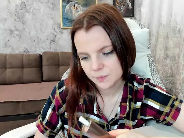 Live sex webcam photo for Your-Love #292328916