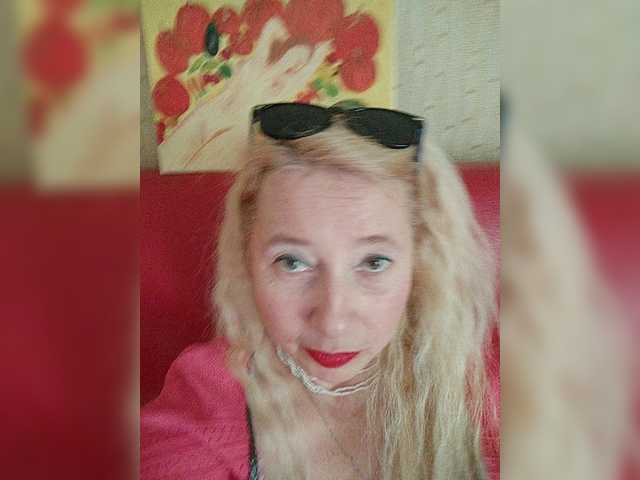 Live sex webcam photo for Your-Mila #276403850