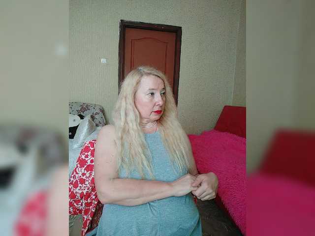 Live sex webcam photo for Your-Mila #276410364