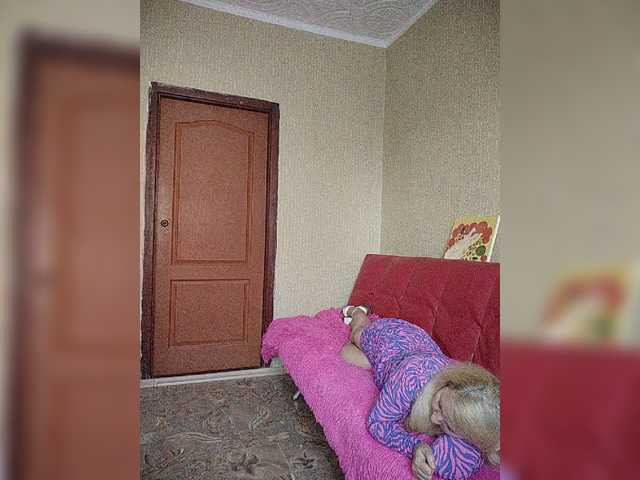 Live sex webcam photo for Your-Mila #276480790