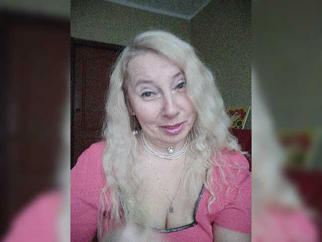 Live sex webcam photo for Your-Mila #276577891