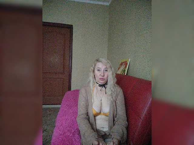 Live sex webcam photo for Your-Mila #276640606