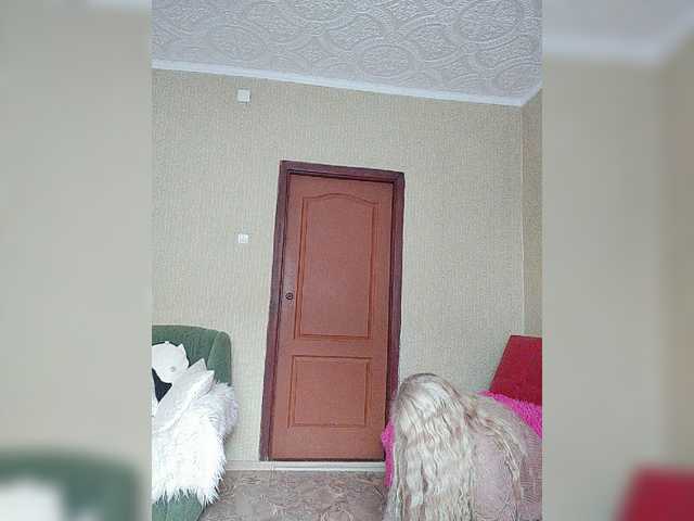 Live sex webcam photo for Your-Mila #276641804