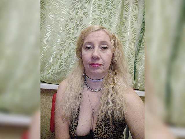 Live sex webcam photo for Your-Mila #276898094