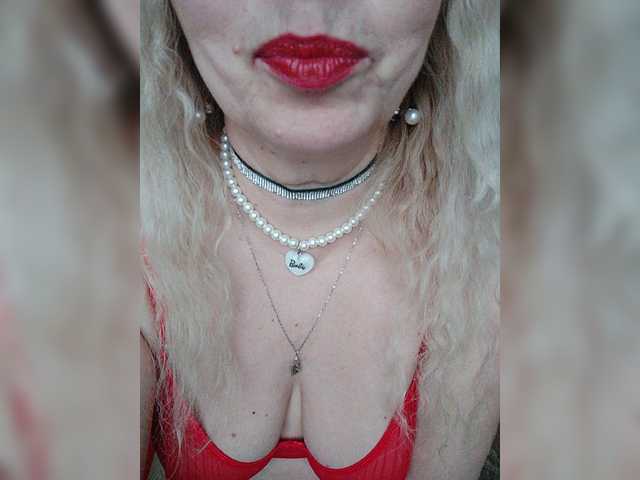 Live sex webcam photo for Your-Mila #277340692